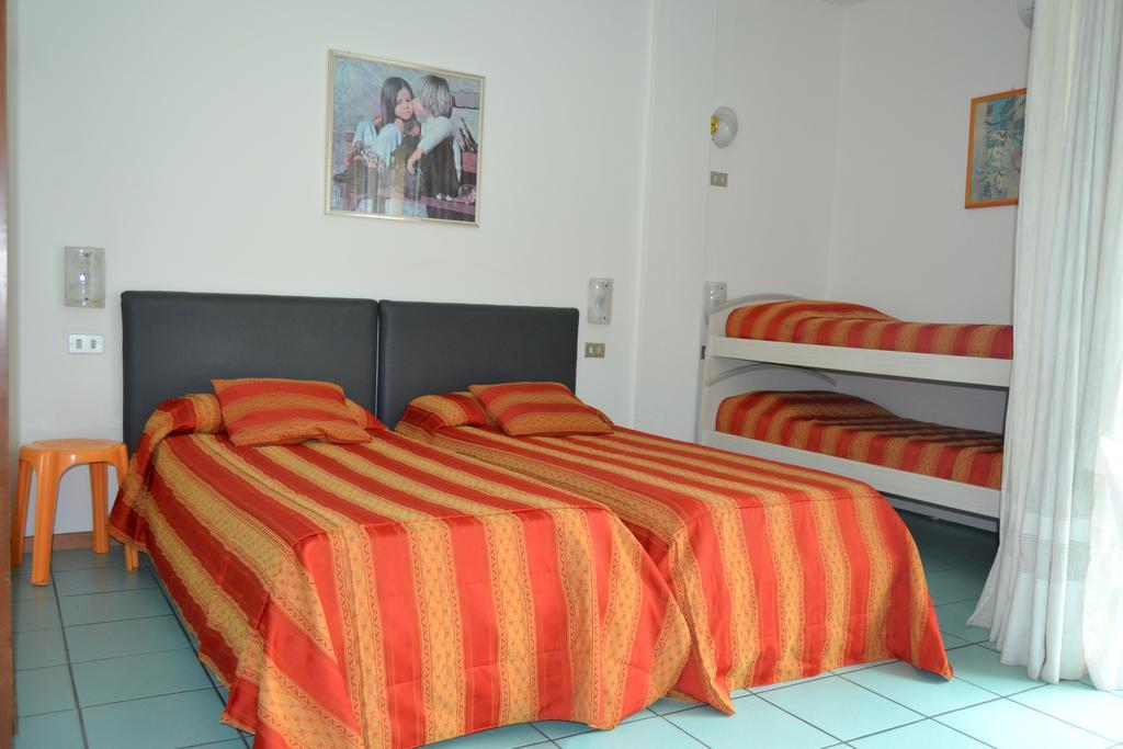 Residence Ambra Riva del Garda Exterior photo